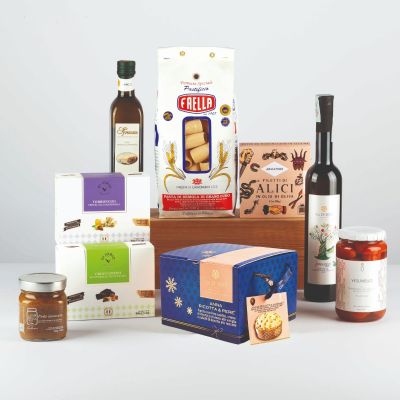 "Natale in Campania" - Weihnachtsgeschenkkorb mit Spezialitäten aus Kampanien: Panettone von Sal De Riso, Gragnano IGP Pasta, DOP evo Öl