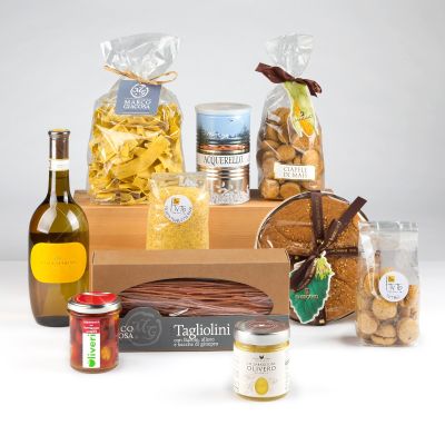 "Delizie Piemontesi" - Gastronomischer Korb mit typischen Piemonteser Produkten und Haselnusskuchen