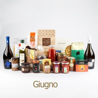 "DispensaBox Giugno, Luglio, Agosto" - Box dispensa gastronomico abbonamento trimestrale con prodotti tipici, accessorio cucina in regalo