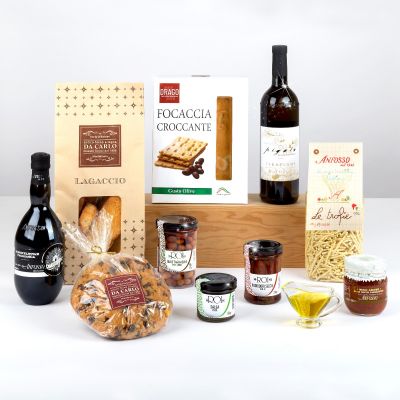 "Natale in Liguria" - Cesto regalo Liguria Natalizio prodotti tipici, pandolce genovese, lagaccio, olio evo 