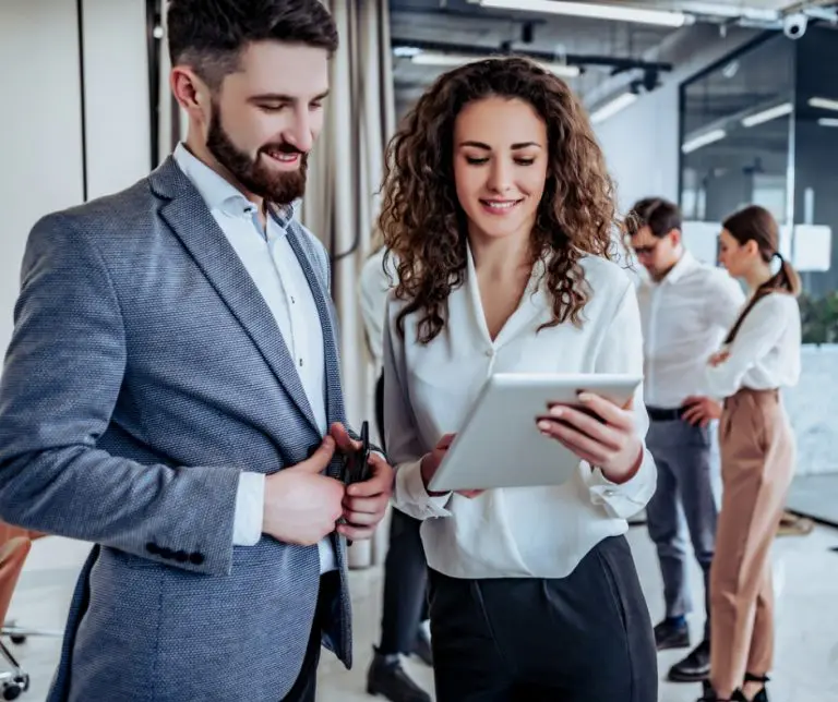 Regalo per colleghi di lavoro? Ecco tante golose idee per ogni occasione.
